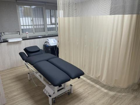 mola CCW (MolaCorpDo) - 工作室中