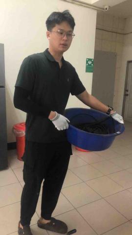 晶通衛生行 通水管 - 帥氣服務中