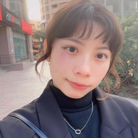 提供寄貨格式服務的專家曾悦慈