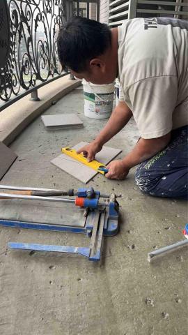 福赫防水工程行 - 北屯區崇德路 陽台貼地磚1月27