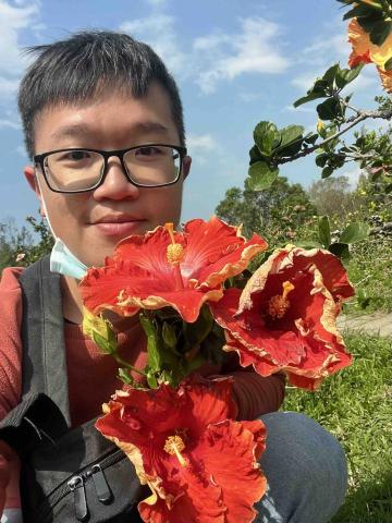 提供電梯車廂服務的專家徐文彥