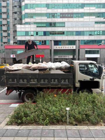 創生環保科技-楊淯正 - 2026/01/21案場清運