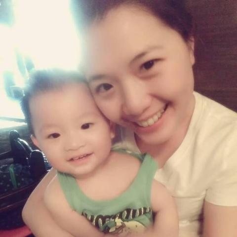 提供手工服務的專家Winnie