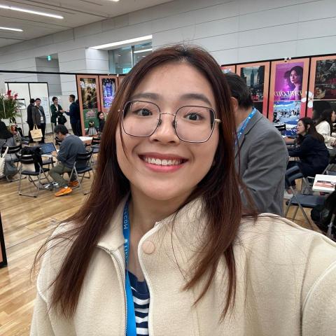 提供韓語服務的專家Sharon陳