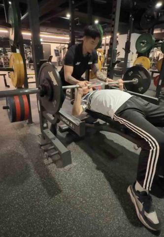 温世豪 - 銀髮族肌力