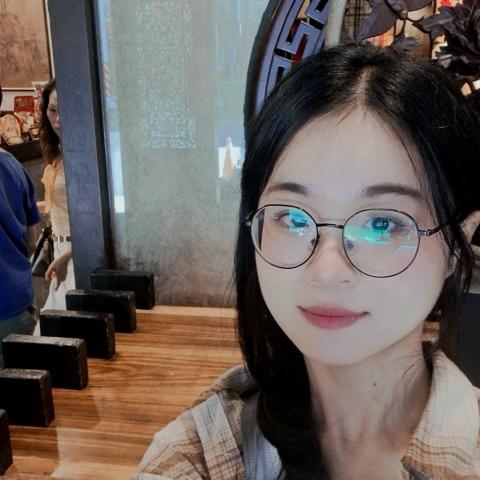 提供現金parttime服務的專家謝岦蓁