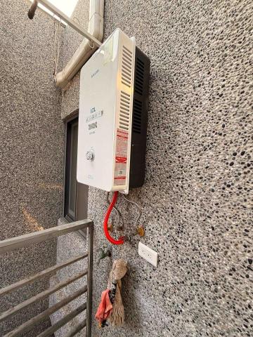 陳開元 - 自然排氣熱水器更新