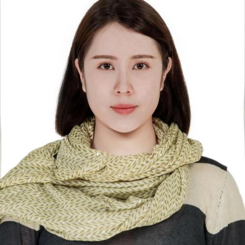 提供法文服務的專家Chiang Eileen