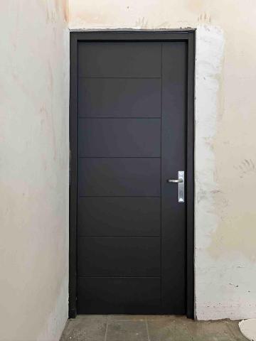 世傑鋼鋁門窗 范先生 - 7+1壓花藝術門