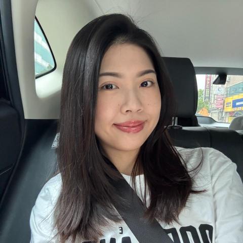 提供模板canva服務的專家Joey Wang