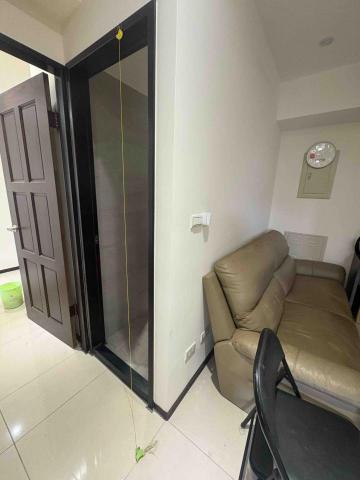 油漆職人阿國 - 桃園蘆竹區劉先生家裡油漆修繕施工完成✅