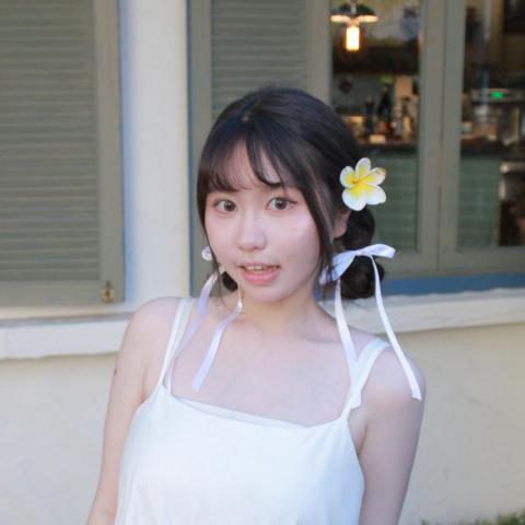 提供北投駕訓班服務的專家王靖妤