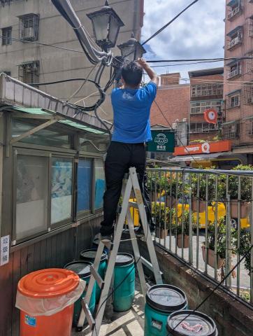 松禾通信有限公司 - 三重第一站社區門禁.監控施工