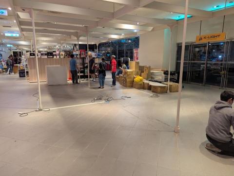 松禾通信有限公司 - 高雄人生四格門市.監控施工