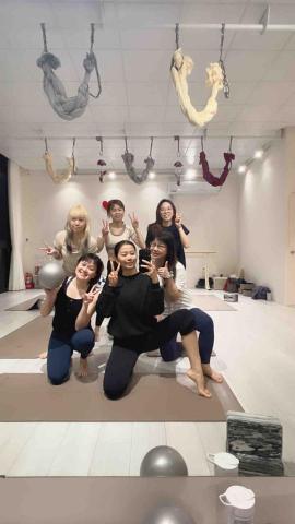 Thia Yoga 辛亞瑜伽 - 