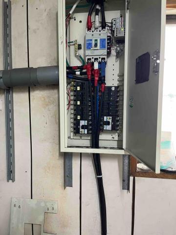 阿泓工程 - 工廠動力電配接