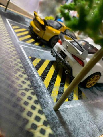 高先生 - 車模改件 1/24