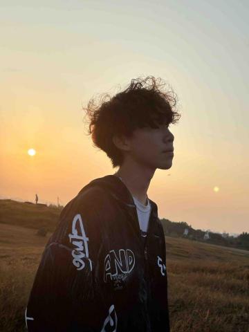 提供數學家教竹北服務的專家曾立明