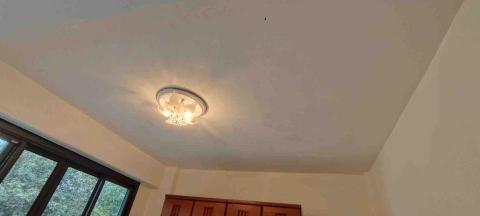 油漆職人阿國 - 陽明山新安路83業主家壁癌處理整間粉刷完成