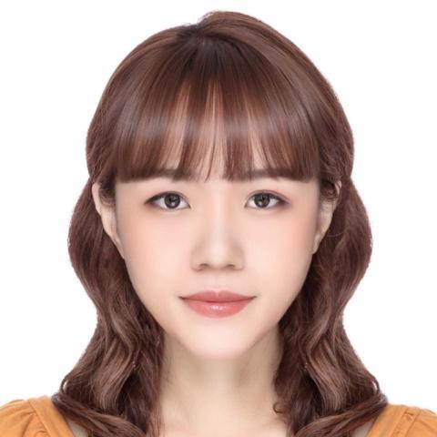 提供新秘服務的專家劉珈君