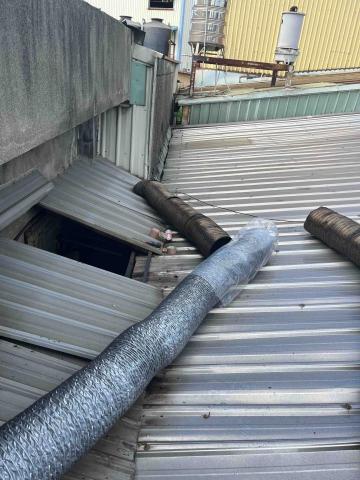 開元水電工程 - 油煙管跟換