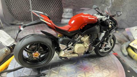 高先生 - 1/12重機