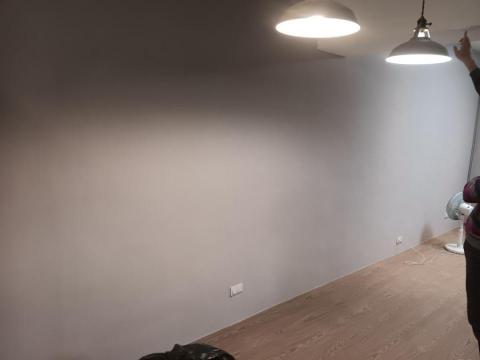 劉承宗 - 牆面因地震裂縫修補