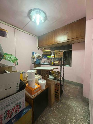 油漆職人阿國 - 板橋區金門街案場房間改色粉刷