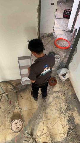 提供空調安裝服務的專家黃冠博