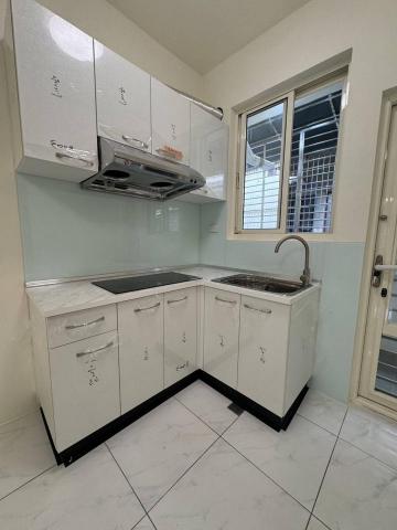 劉其武 - 廚具翻新