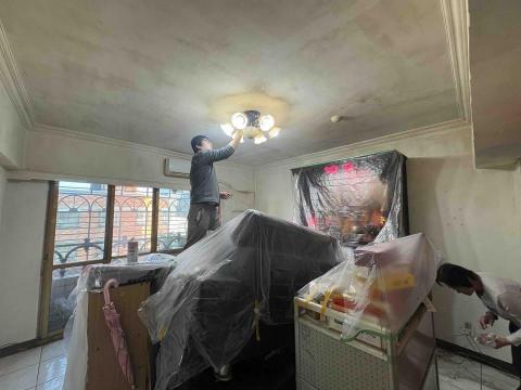 油漆職人阿國 - 板橋區篤行路三段1號案場客廳粉刷