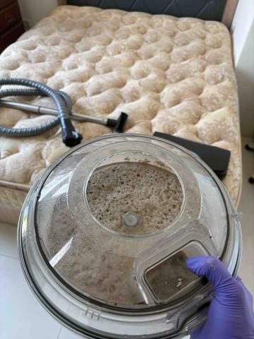 提供2000元沙發服務的專家Ivan