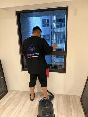 虎頭蜂清潔工作室 - 