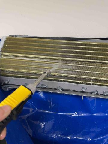 恩晞空調清洗工作室 - 清洗施工過程！