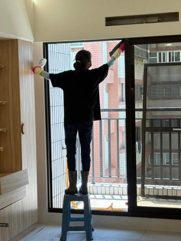 虎頭蜂清潔工作室 - 