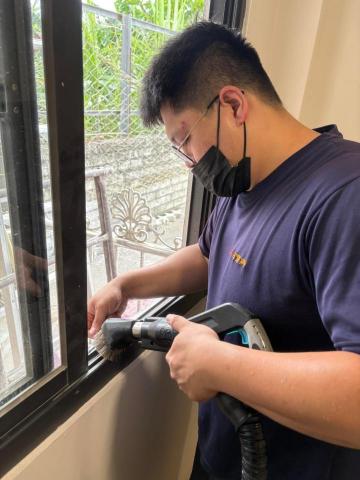 虎頭蜂清潔工作室 - 