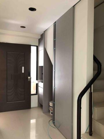 里維室內設計 - 施工後-樓梯下方儲藏收納