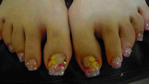 阿萍媽媽工作室 - 足部水晶