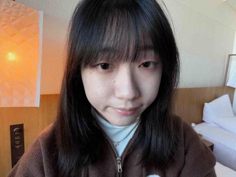 提供壁貼之家服務的專家林怡瑄