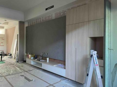 里維室內設計 - 施工中-客廳區電視牆