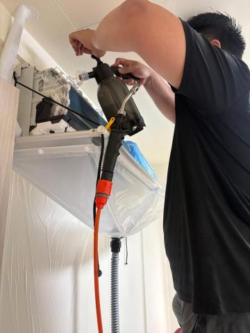 虎頭蜂清潔工作室 - 