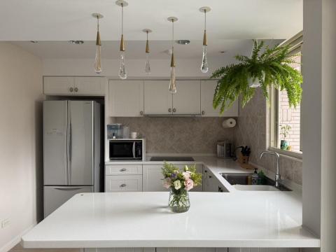 莉莉小姐✨空間精靈 - 協助您將「家」妝點成理想的樣子！歡迎聯繫我！