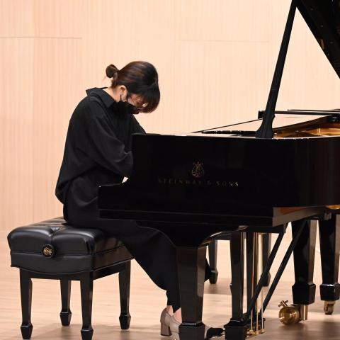 提供求職服務的專家Anna