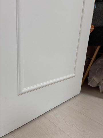 周文翔 - 寵物門安裝