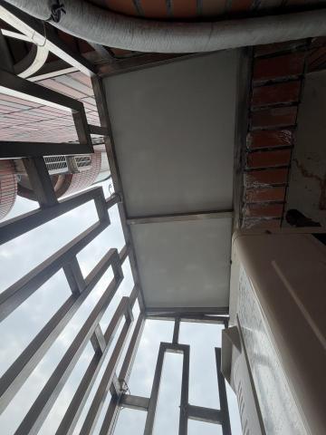 開鑫金屬工程 - 損壞更換鋁塑板（施工後）