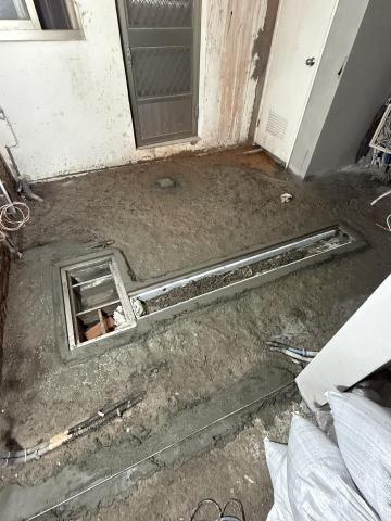 李宗翰 - 地面打底粉光