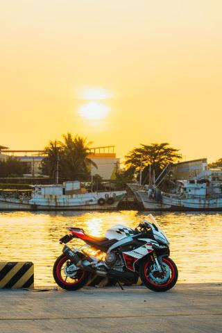 陳飛揚 - 二輪 四輪 視覺