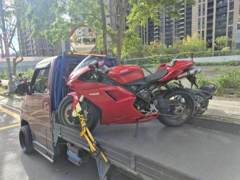 GearHub 葳馳車業 - Ducati 1198