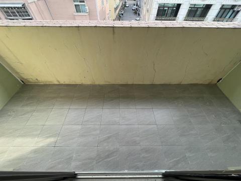 李宗翰 - 樓頂陽台打毛、施作防水、貼地磚後