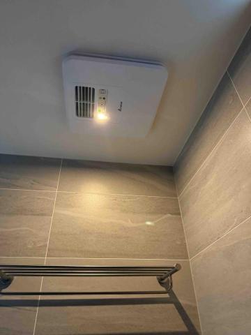 佳銓水電空調工程行 - 台達電豪華型暖風機安裝